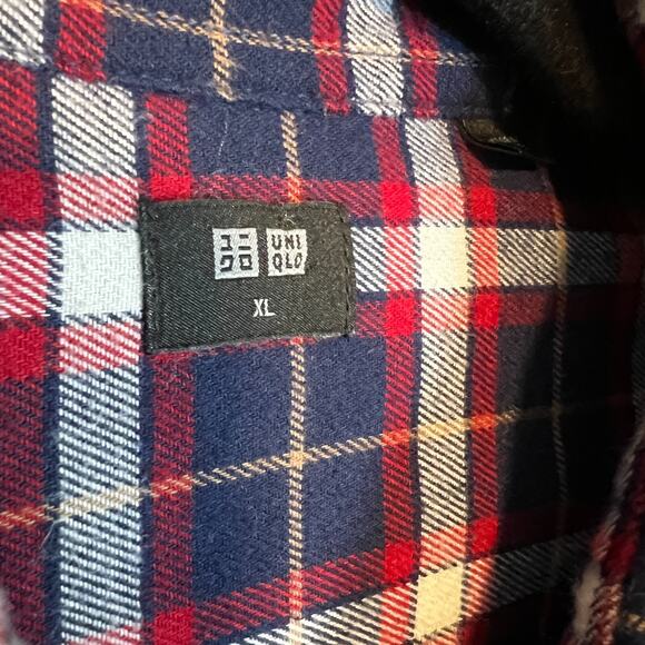 Uniqlo Shirt Mens XL Blue Flannel Plaid Long Sleeve Button Up Soft Casual - Picture 7 of 9